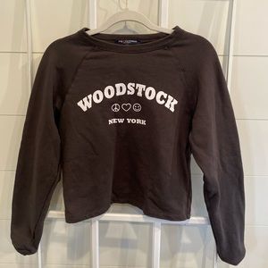 Woodstock crewneck